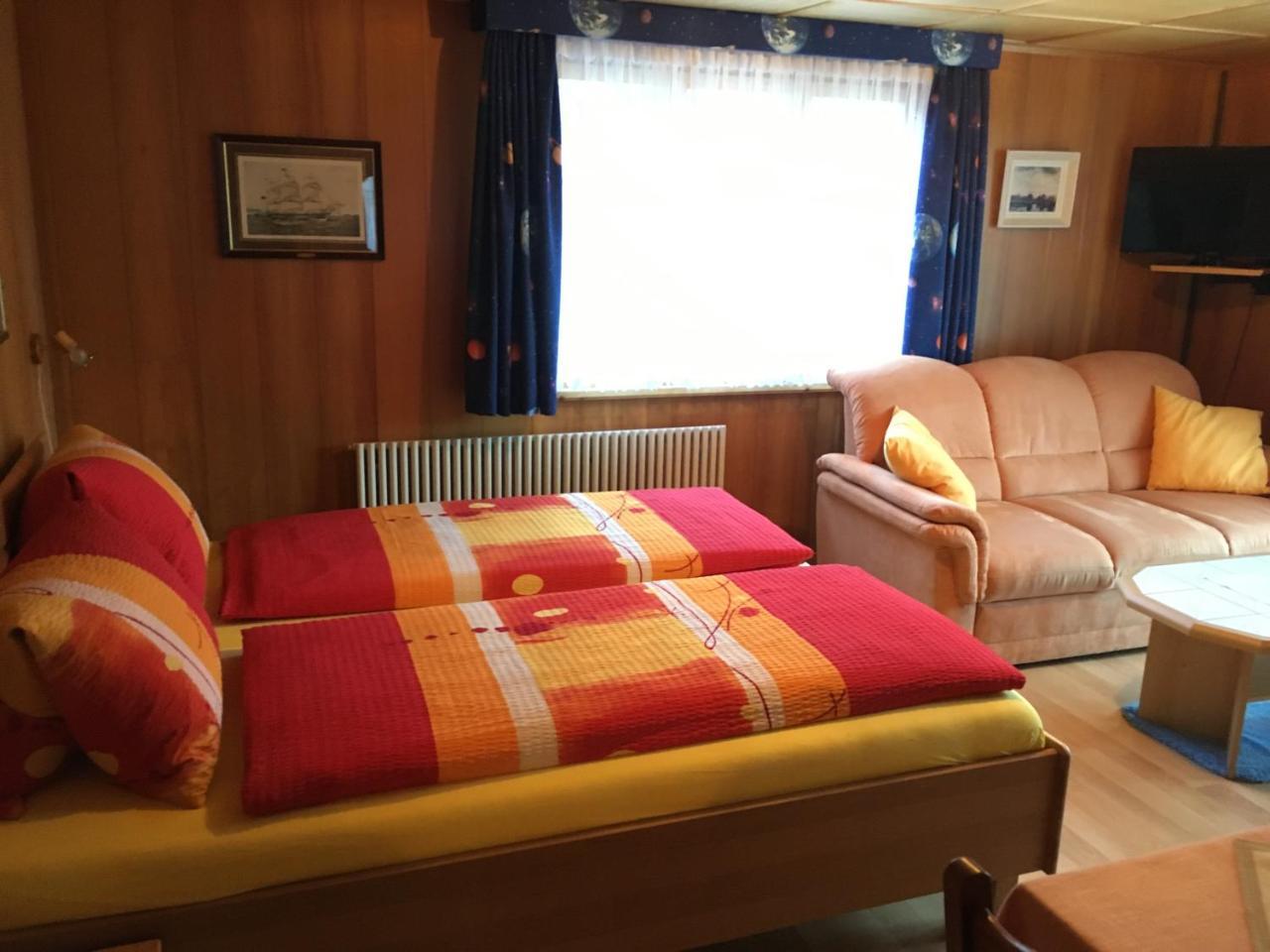 Hotel Haus Muehlebach Ernen Экстерьер фото